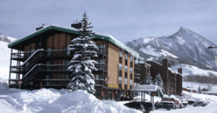 Evergreen Condominiums Lodging