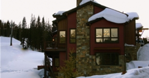 Lewis Ranch Lodge Exterior