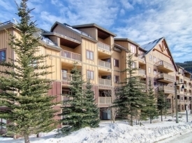 Red Hawk Lodge | Rocky Mountain Getaways | Lodging and Ski Vacation ...