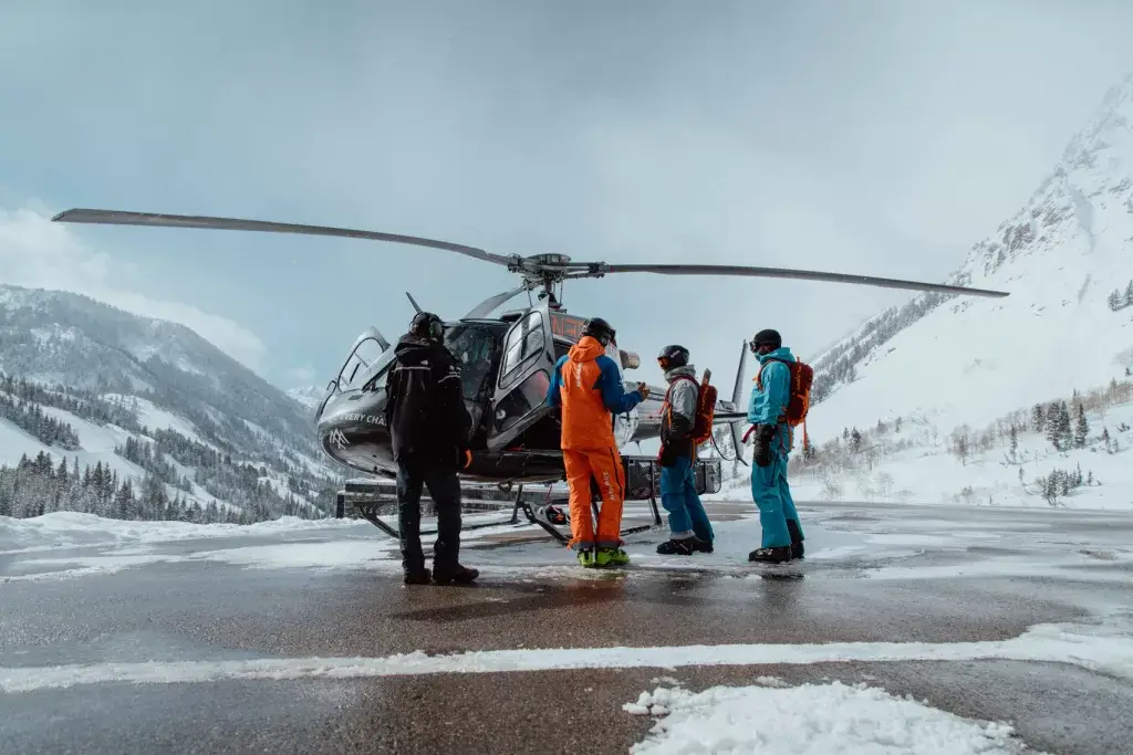 Powderbird Heli Skiing