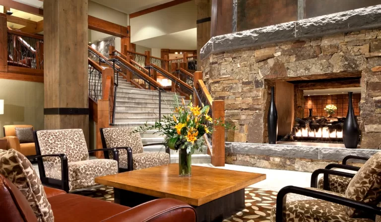 Lounge - One Ski Hill Place Breckenridge